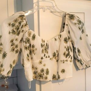 Sweetheart puffer croptop
